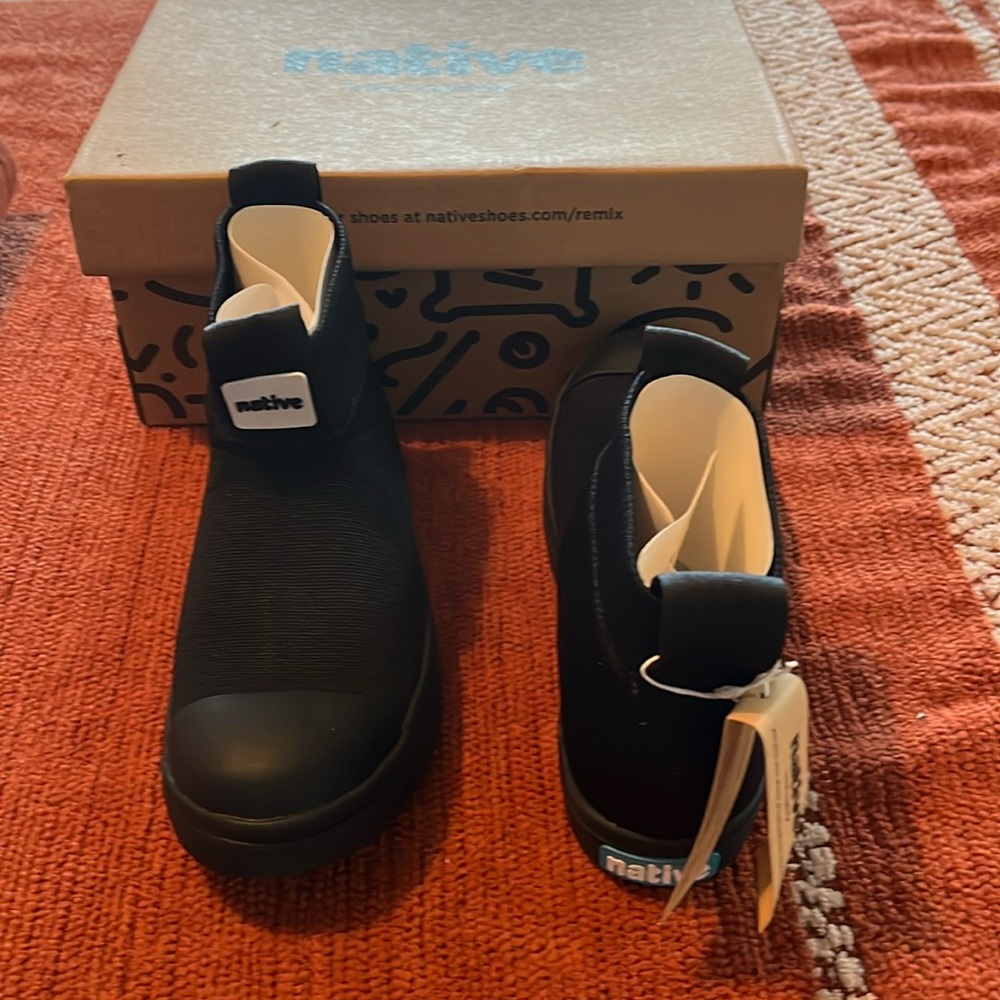 Kids Native boots